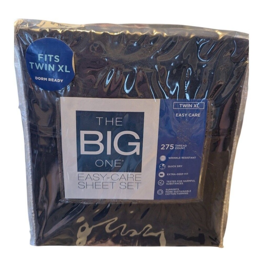 The Big One Twin XL Easy Care Sheet Set 275 Thread Count Navy Blue Dorm New